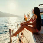 Woman Happy With Great Results from Drainless Tummy Tuck at Claytor Noone